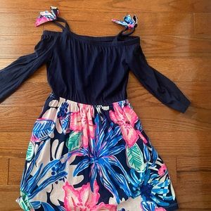 Lilly Pulitzer girls dress EUC worn once.